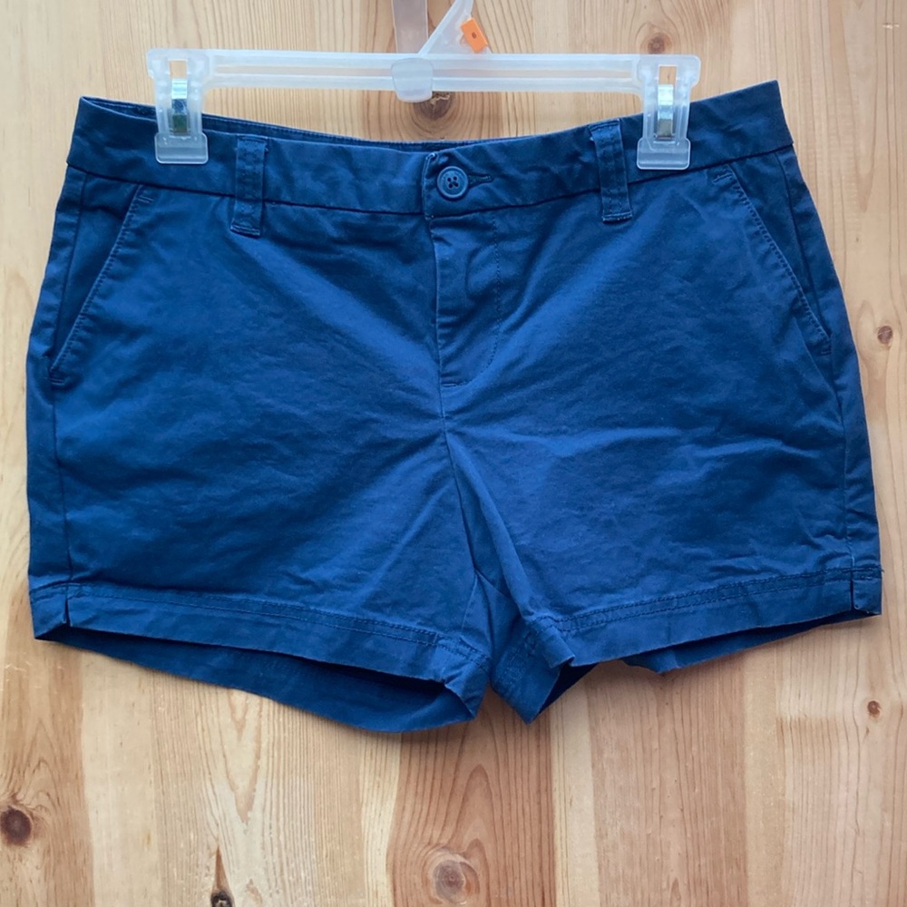 Magellan Women's Blue Shorts, Size 2